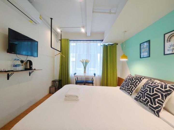 Ostay Asoke Bangkok Makkasan 외부 사진