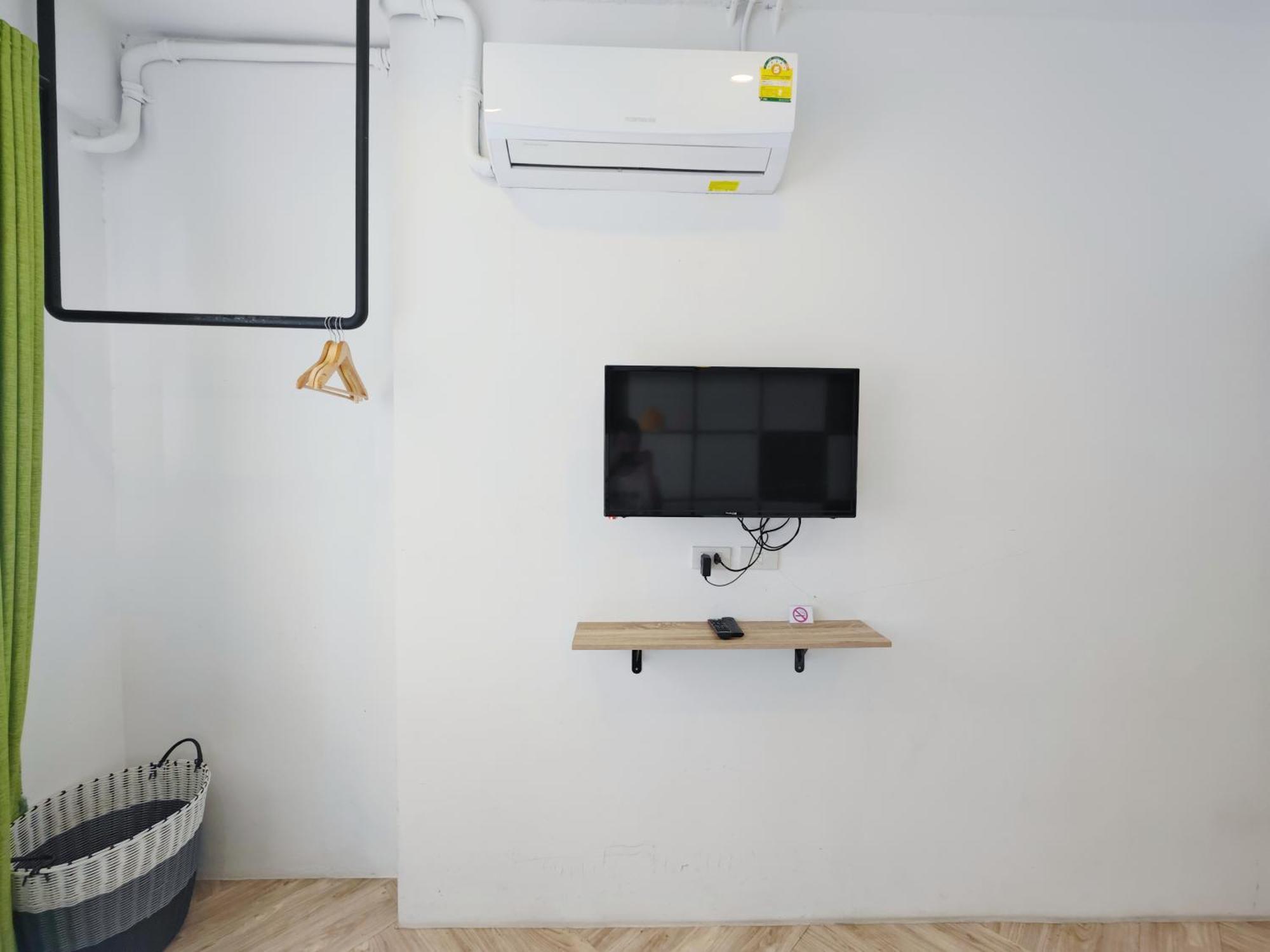 Ostay Asoke Bangkok Makkasan 외부 사진