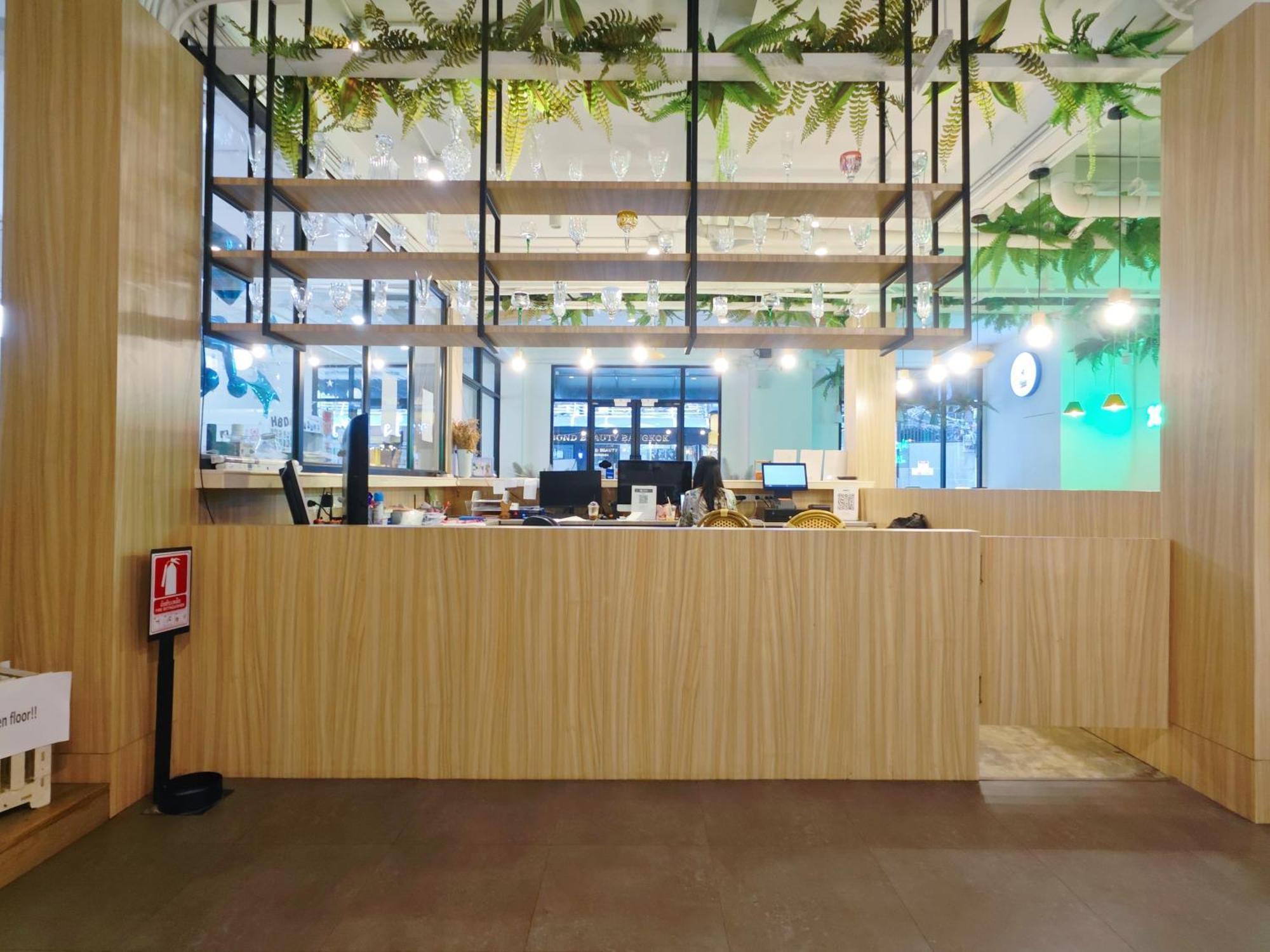 Ostay Asoke Bangkok Makkasan 외부 사진