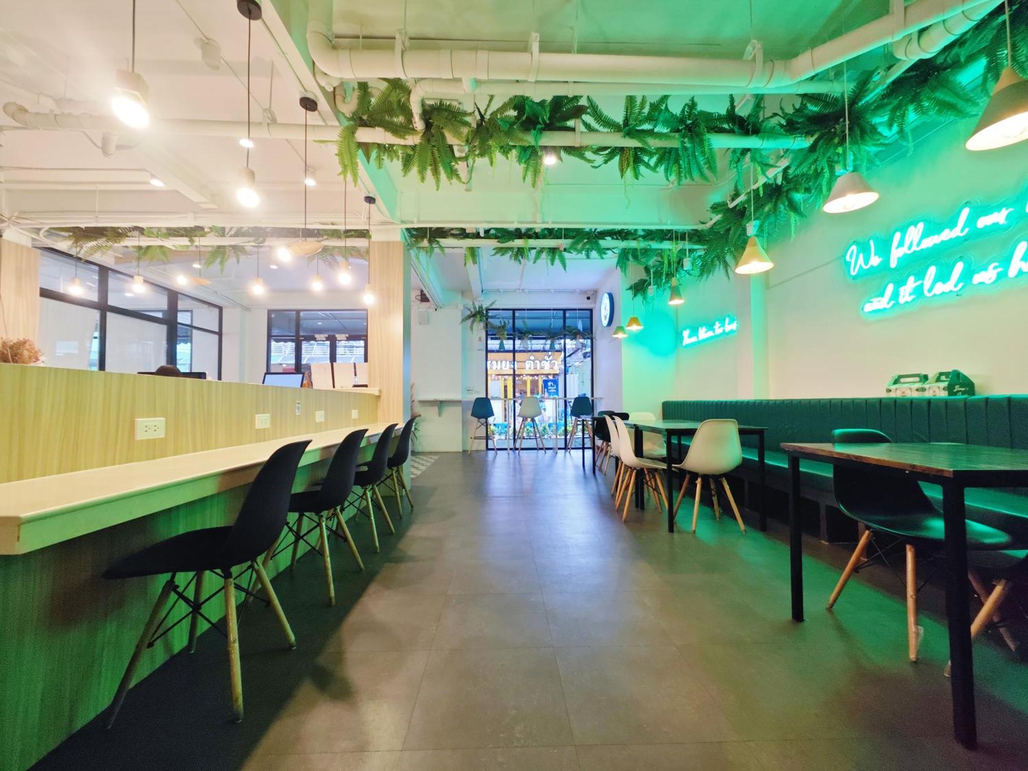 Ostay Asoke Bangkok Makkasan 외부 사진